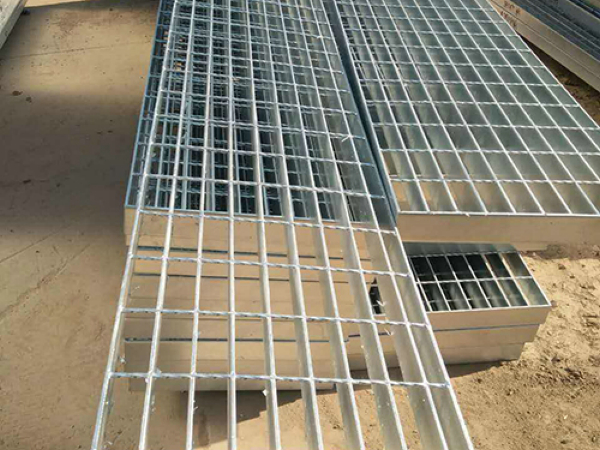 電廠平臺(tái)鋼格柵板2 電廠平臺(tái)鋼格柵板2